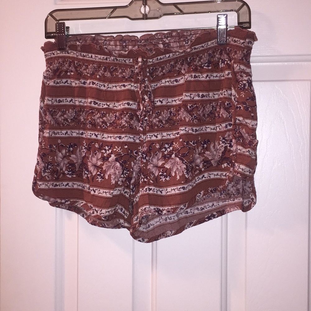 Flowy American Eagle shorts